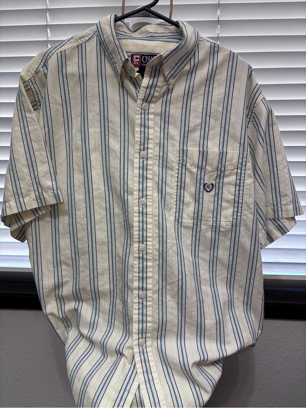Ralph Lauren Cream and Blue Stripe Short Sleeve Button-Down Shirt